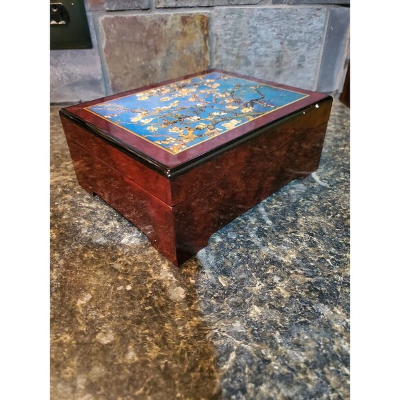 NEW IN BOX! Vintage Collectable Van Gogh San Francisco Music Box Co Jewelry Box - Picture 3 of 15